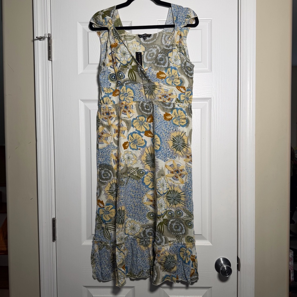 Sleeveless Summer Spring V neck Floral Patchwork Flowy Midi Dress Olive & Blue
